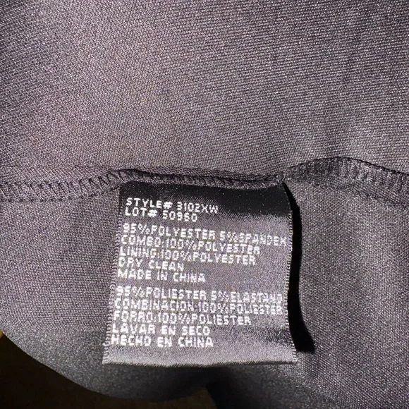 Xscape Women's Plus Size Snake-Print
Gown Beige Size 18W - Picture 7 of 7